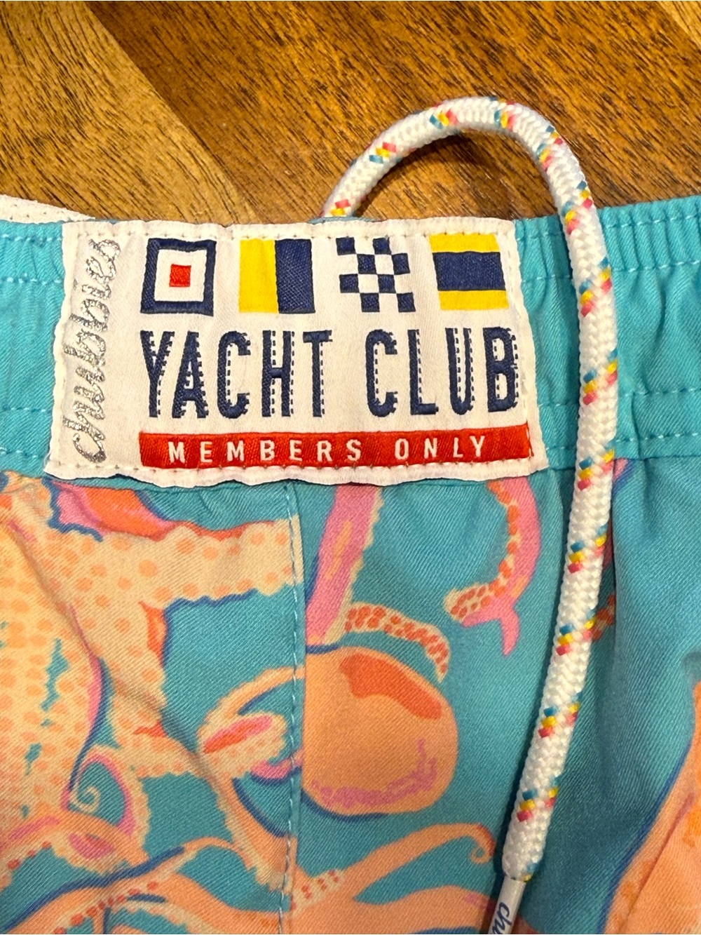 chubbies Teal Swim Trunks with Pink & Coral Octopus Print flaws - Picture 3 of 10